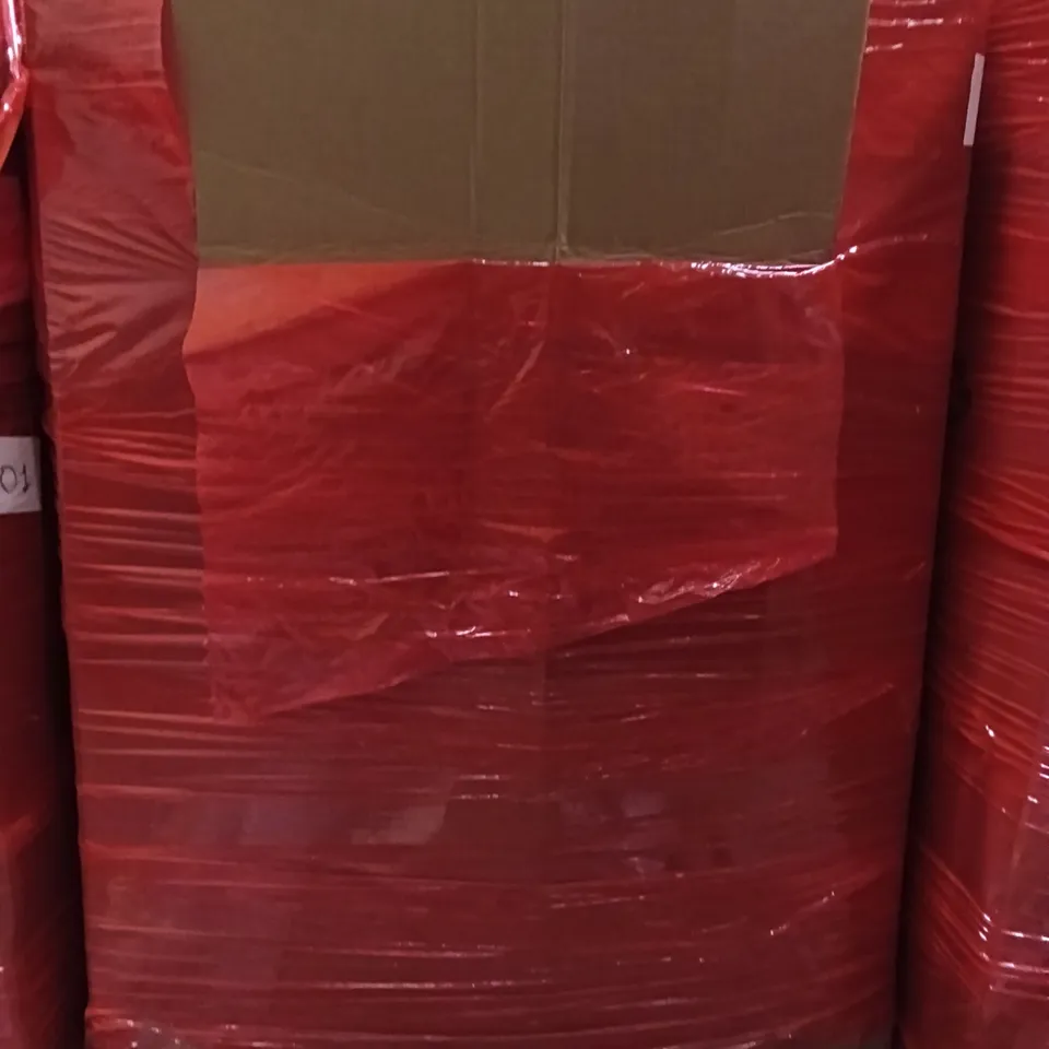 PALLET OF ASSORTED ITEMS INCLUDING - FLASK, WATER BOTTLE, SHOWER HEAD WITH FILTER 