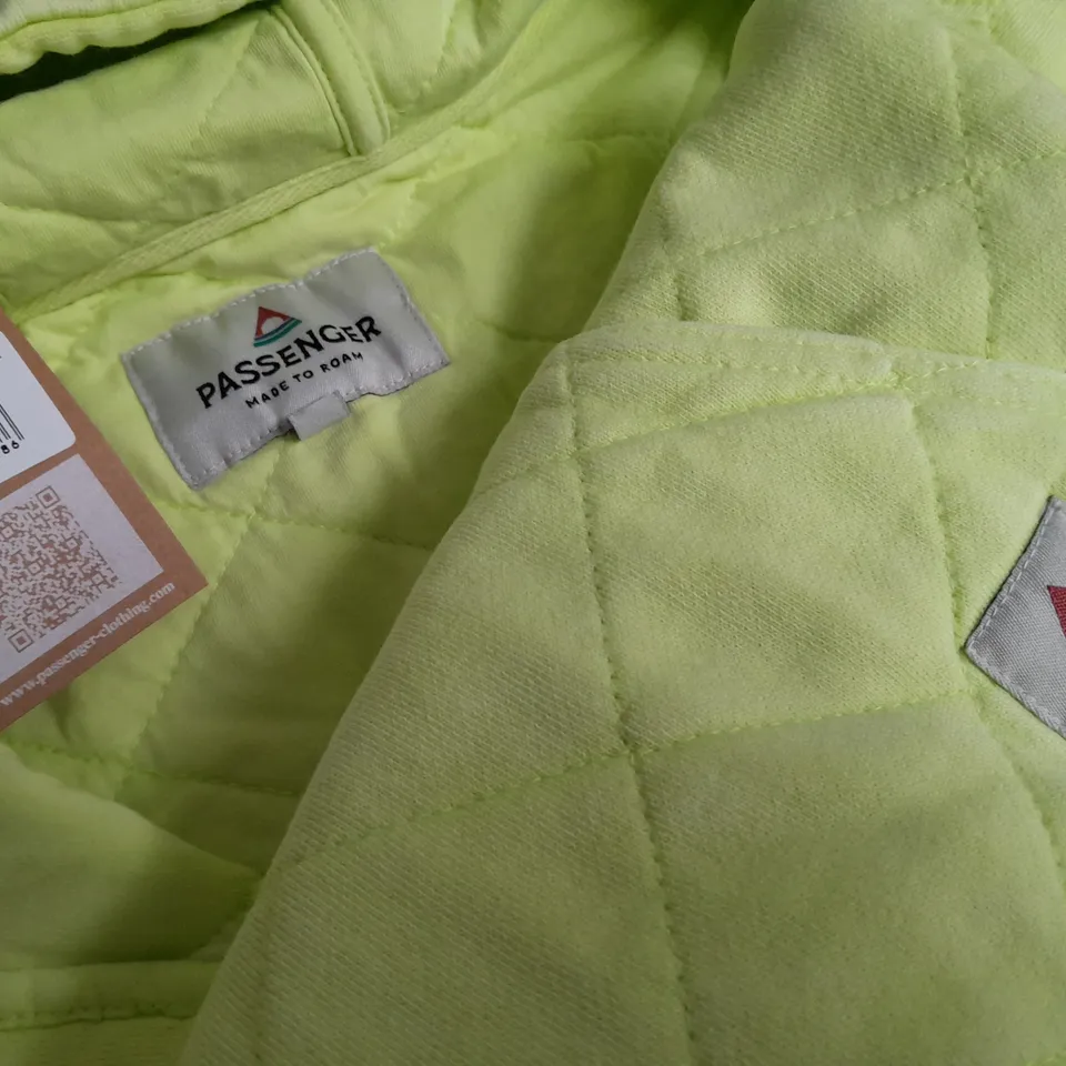 PASSENGER CLEMENTINE RECYCLED QUILTED POPPER UP HOODIE - M