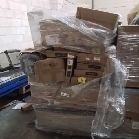 PALLET OF ASSORTED HOUSEHOLD GOODS AND PRODUCTS TO INCLUDE;BOOKCASE,MAILBOX,CAT LITTER TRAY 
