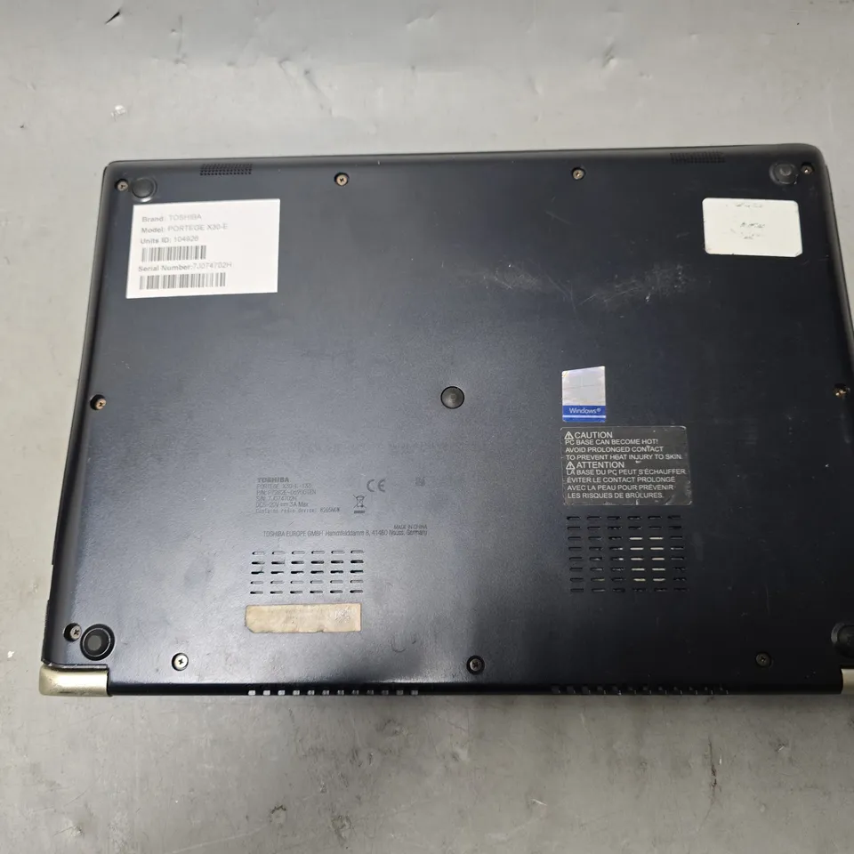 TOSHIBA PORTEGE X30-E
