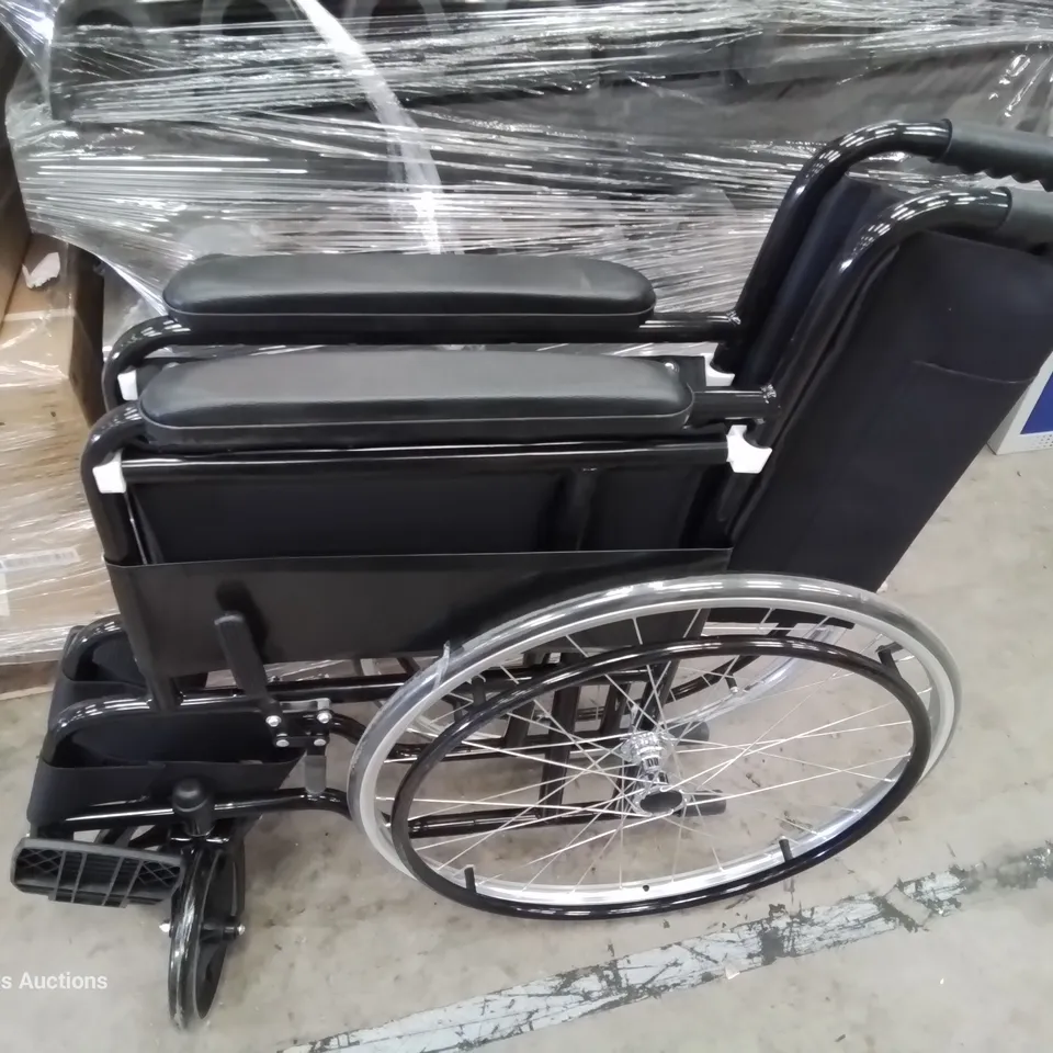 BOXED TRUECARE FOLDING WHEELCHAIR BOACK Model LCW125