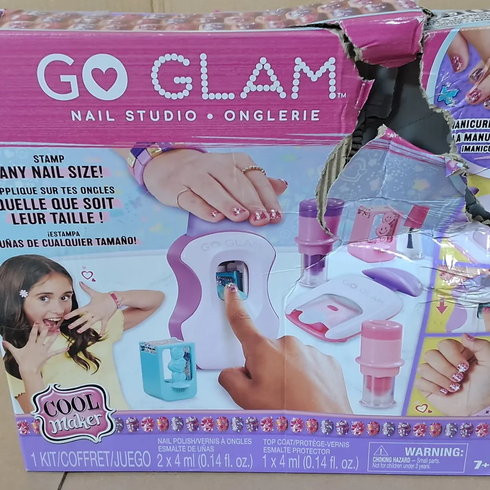 GO GLAM NAIL STUDIO