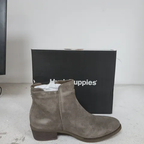 HUSH PUPPIES GREY SUEDE ANKLE BOOTS – WOMEN'S WITH ZIP FASTENING UK SIZE 8