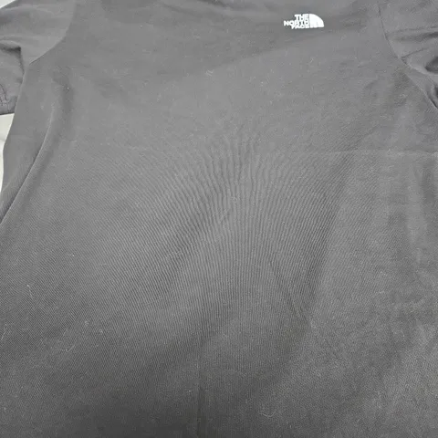 THE NORTH FACE TEE SIZE XL