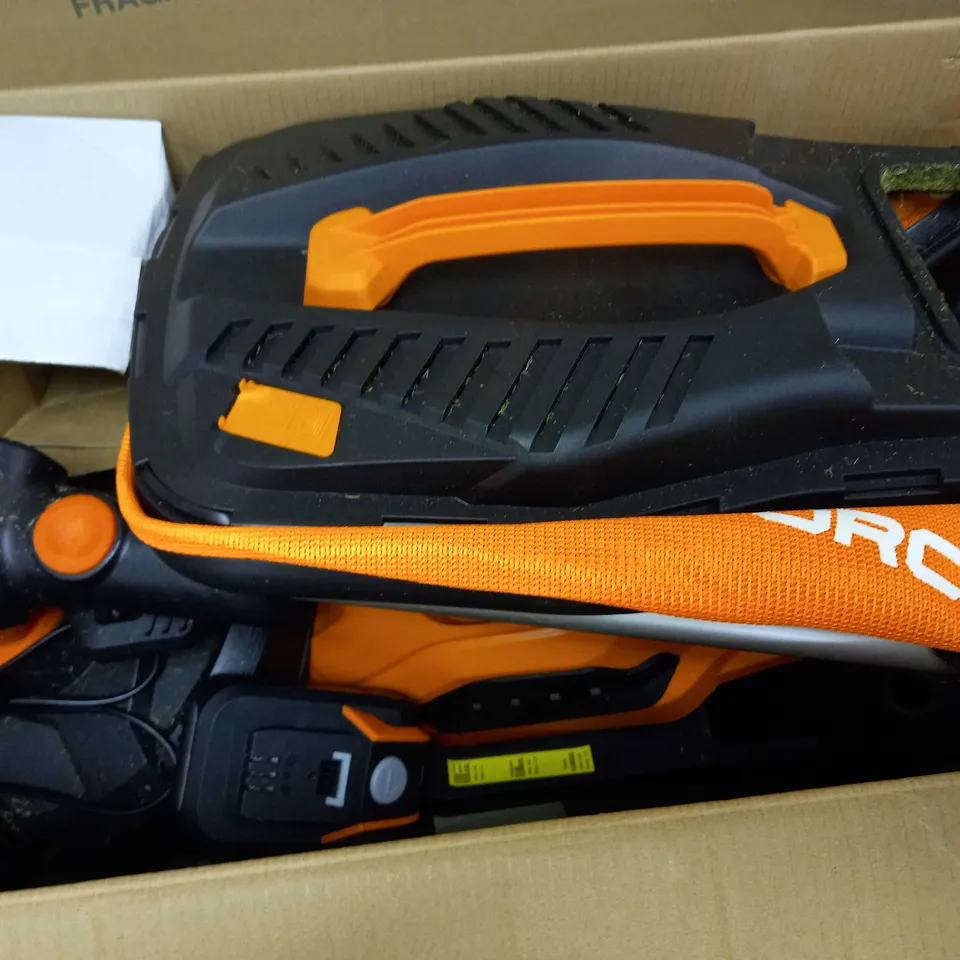 YARD FORCE 32CM ROTARY CORDLESS LAWNMOWER PLUS CORDLESS GRASS TRIMMER
