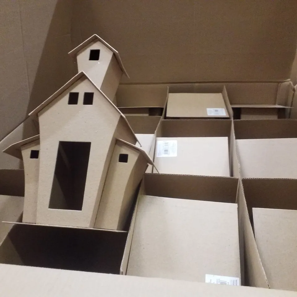 PALLET CONTAINING ASSORTED HALLOWEEN PRODUCTS & DECORATIONS INCLUDING FELT PUMPKINS & MACHE HAUNTED HOUSE