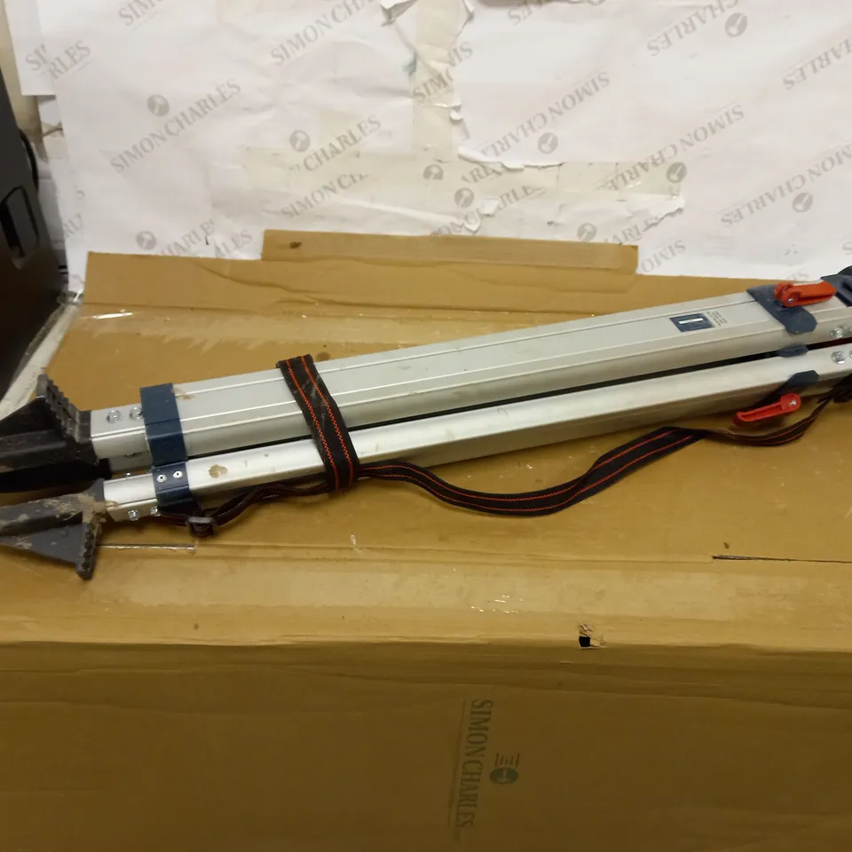 BOSCH BT 170 HD BUILDING TRIPOD