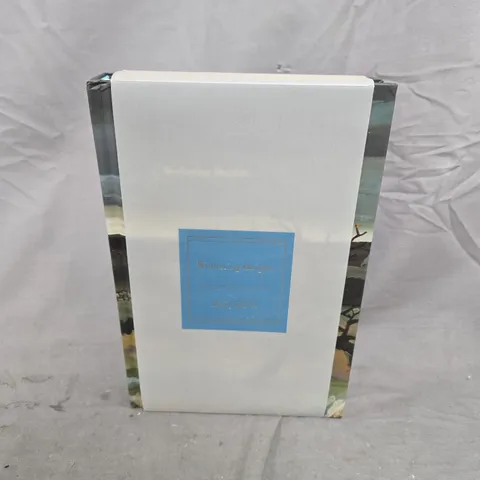 WUTHERING HEIGHTS BY EMILY BRONTE HARDCOVER