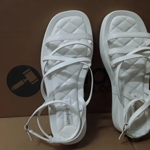 BOXED BRAND NEW SIMPLY BE PHOEBE EX WIDE SCANDALS SIZE 9 WHITE COLOUR APPROXIMATELY 6 PAIRS