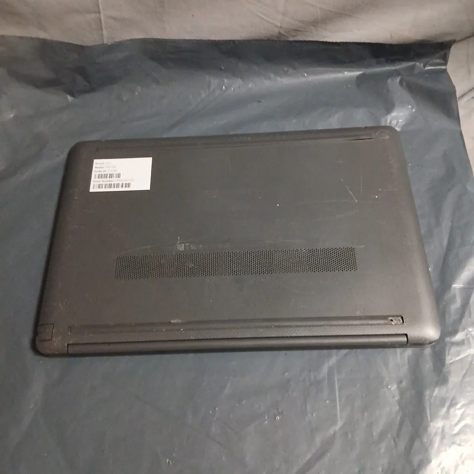 HP 250 G9 LAPTOP