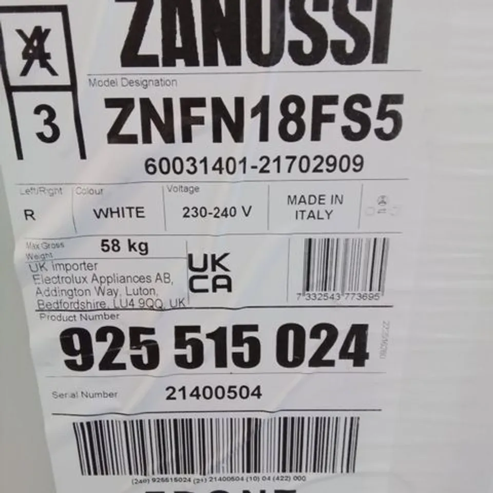 ZANUSSI INTEGRATED 50/50 FRIDGE FREEZER 267L Model ZNFN18FS5 RRP £542