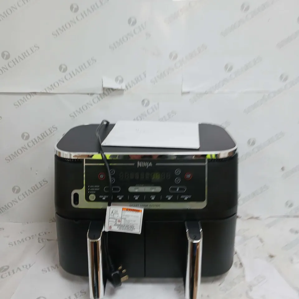 BOXED NINJA FOODI MAX DUALZONE AIR FRYER AF451UK