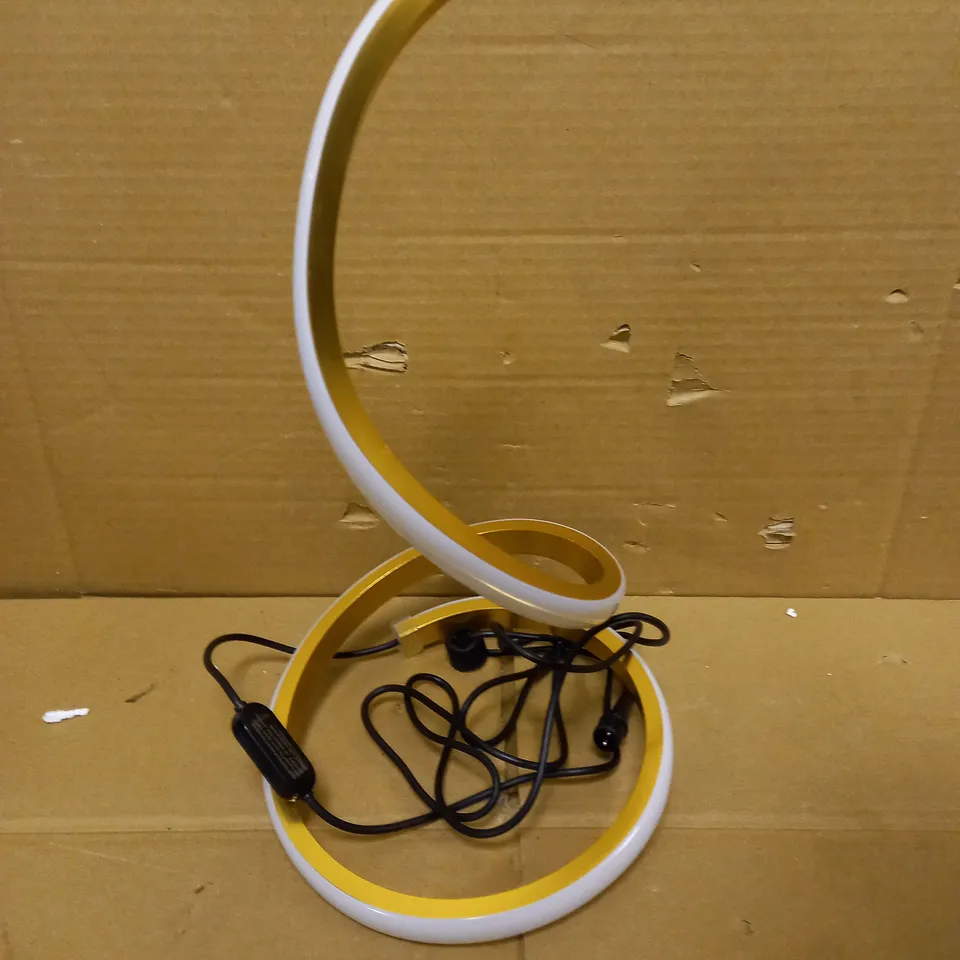 NUÜR SPIRAL TABLE LAMP 