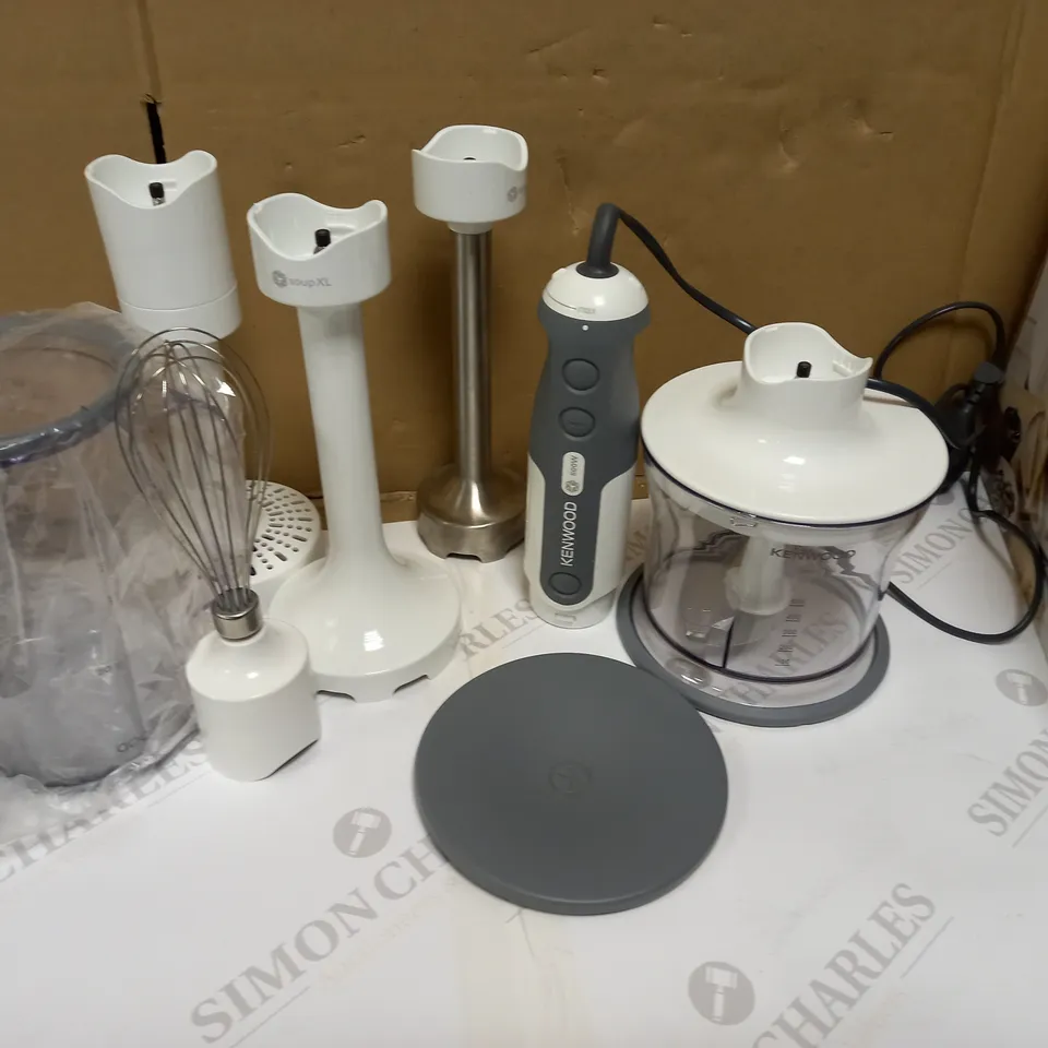 KENWOOD HANDBLENDER TRI BLADE SYSTEM 