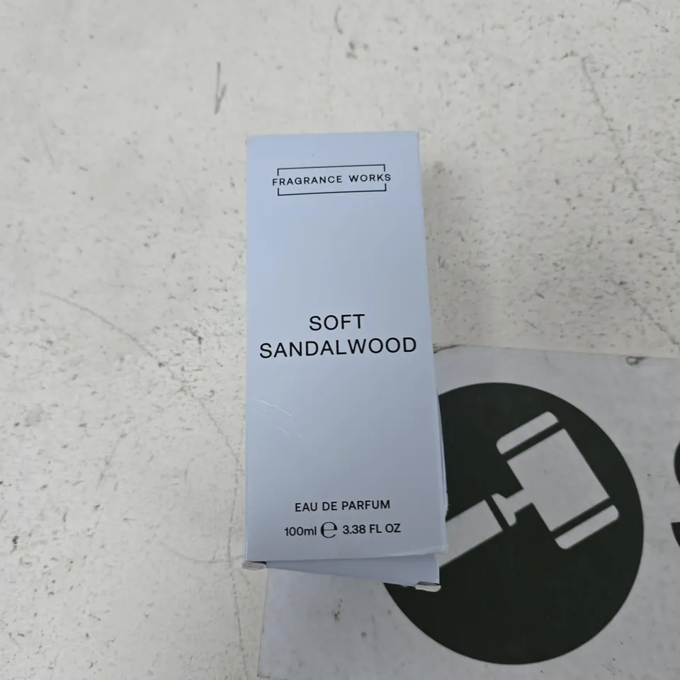 BOX OF APPROXIMATELY 18 ASSORTED ITEMS TO INCLUDE: FRAGRANCE WORKS SOFT SANDALWOOD 100ML