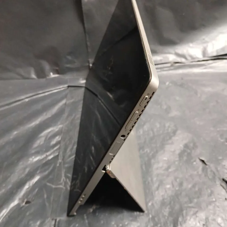 LENOVO MIIX 520-12IKB TABLET 2-IN-1 – INTEL CORE I5, 8TH GEN