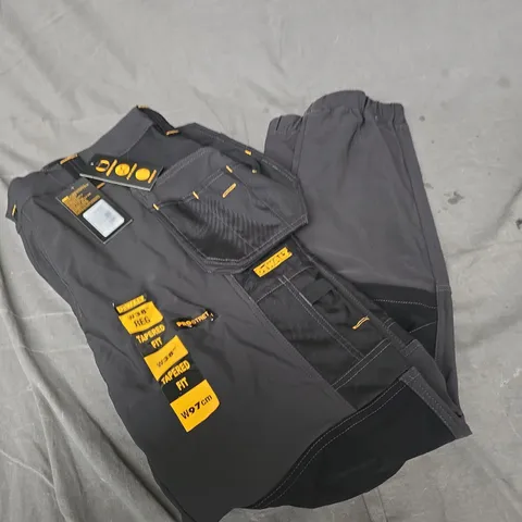 DEWALT BAINBRIDGE TROUSERS – MEN'S WORKWEAR, GREY/BLACK, UK 38 (W97CM/L79CM)
