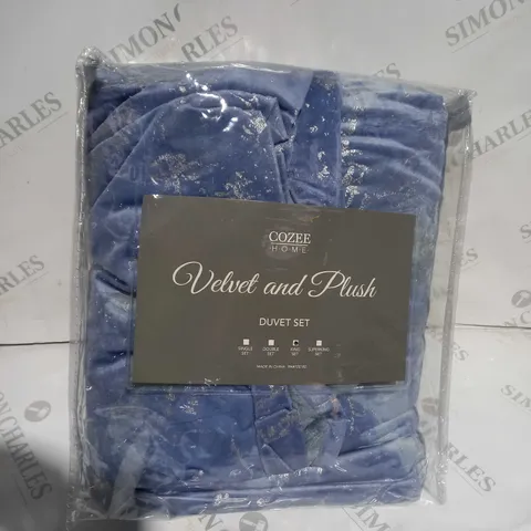 COZEE HOME VELVET AND PLUSH DUVET SET IN BLUE - DOUBLE 