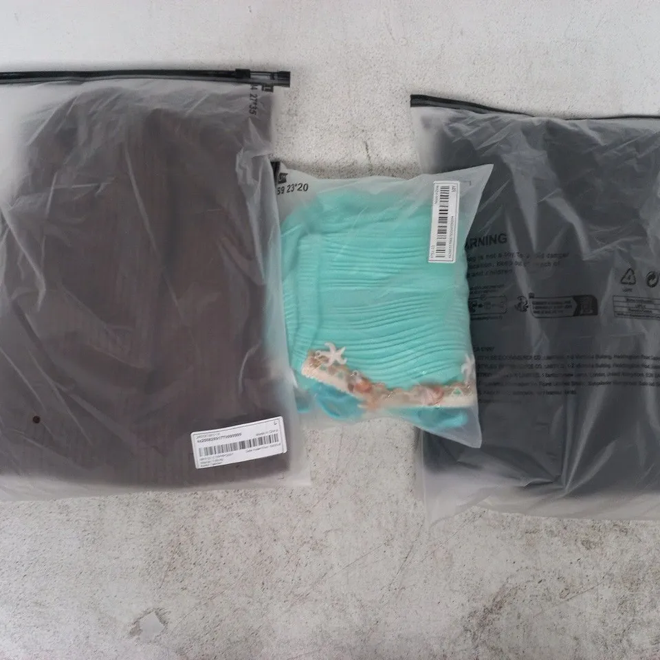 APPROXIMATELY 20 ASSORTED CLOTHING AND FASHION PRODUCTS IN VARIOUS STYLES AND SIZES - COLLECTION ONLY