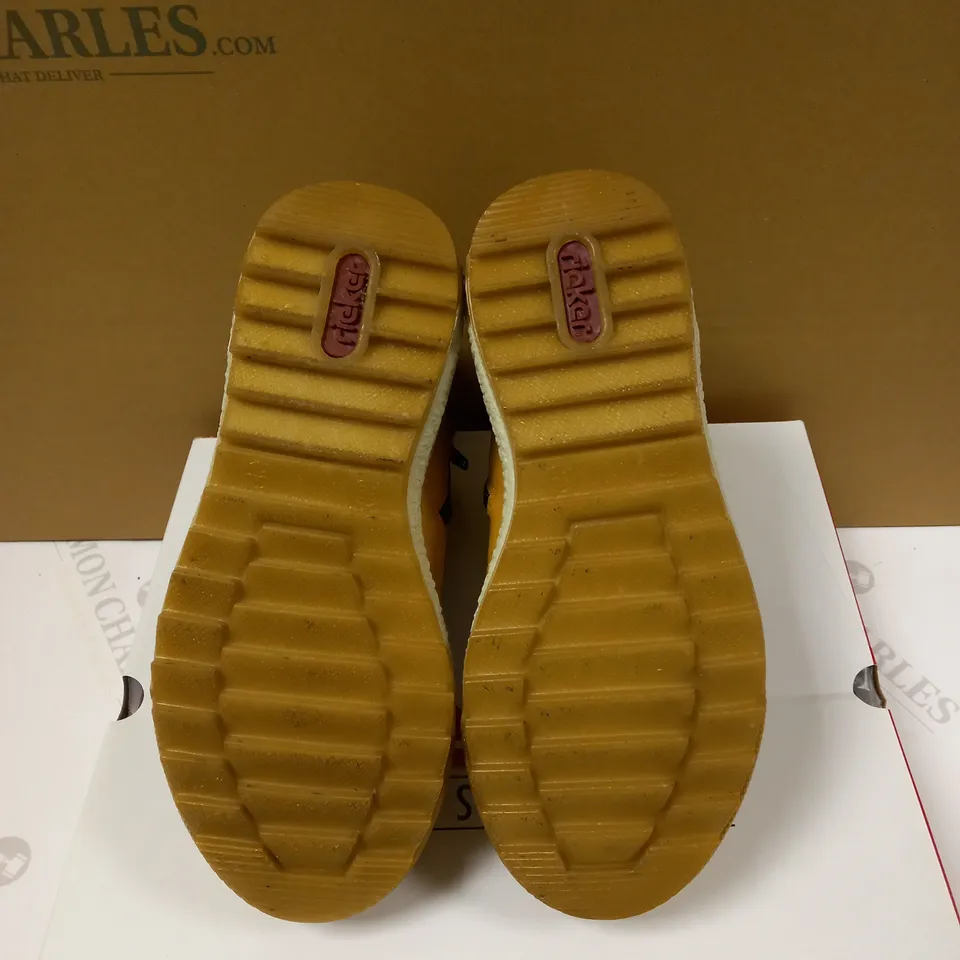 RIEKER LACE BOOT YELLOW - SIZE 6