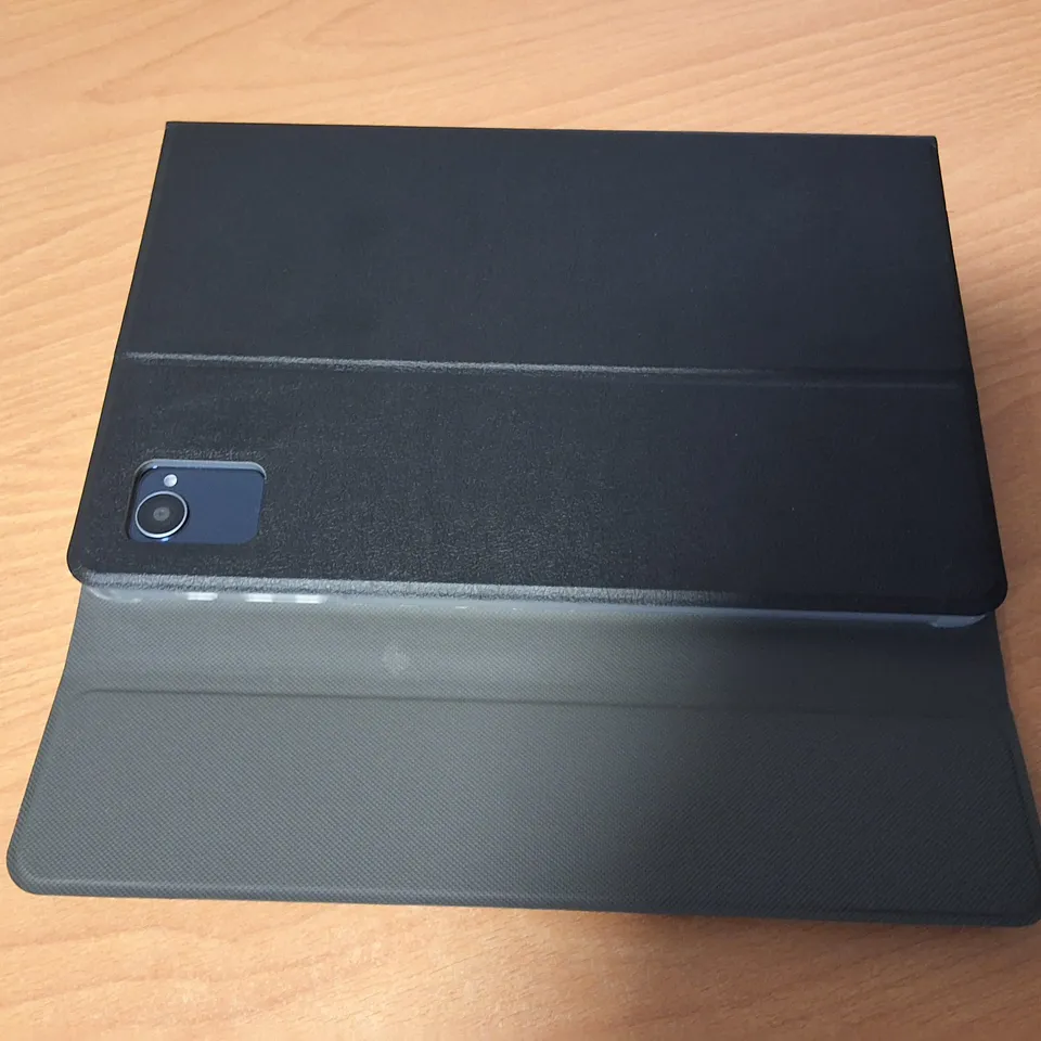 BOXED TIBUTA 10" ANDROID TABLET WITH FOLIO CASE