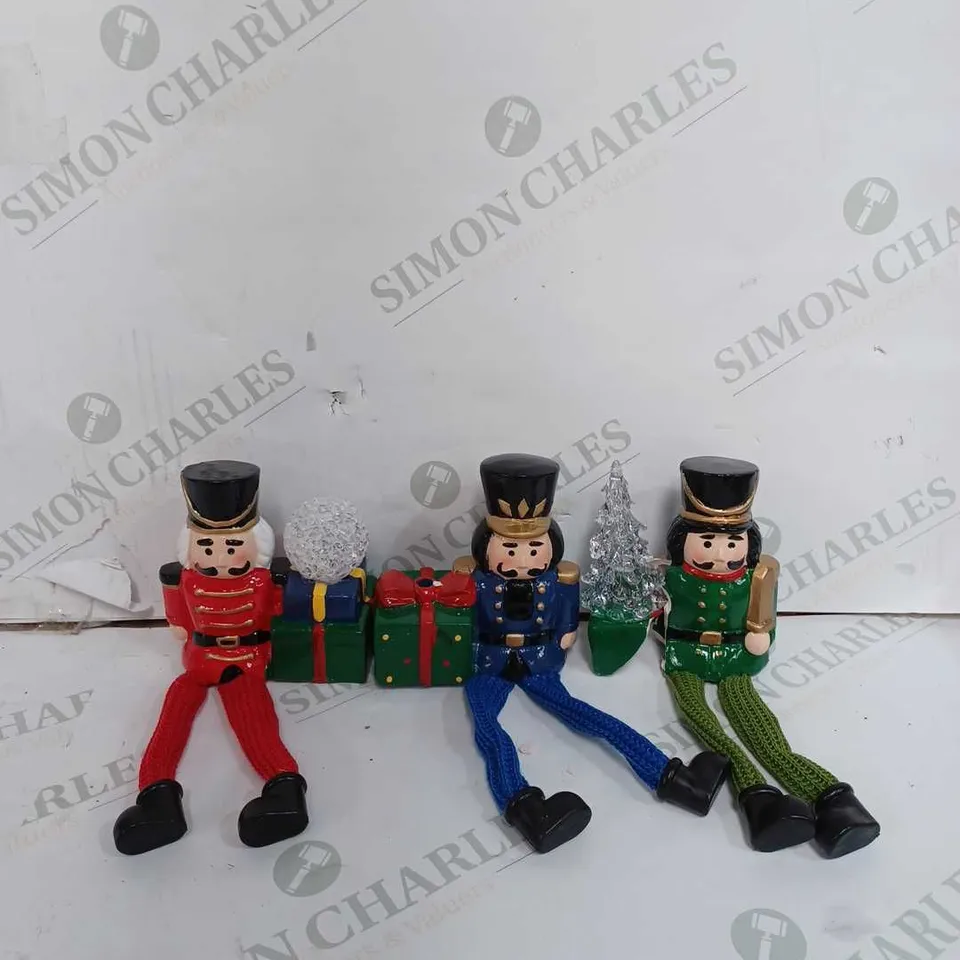 SANTA EXPRESS PRE LIT DANGLY LEG CHARACTERS 