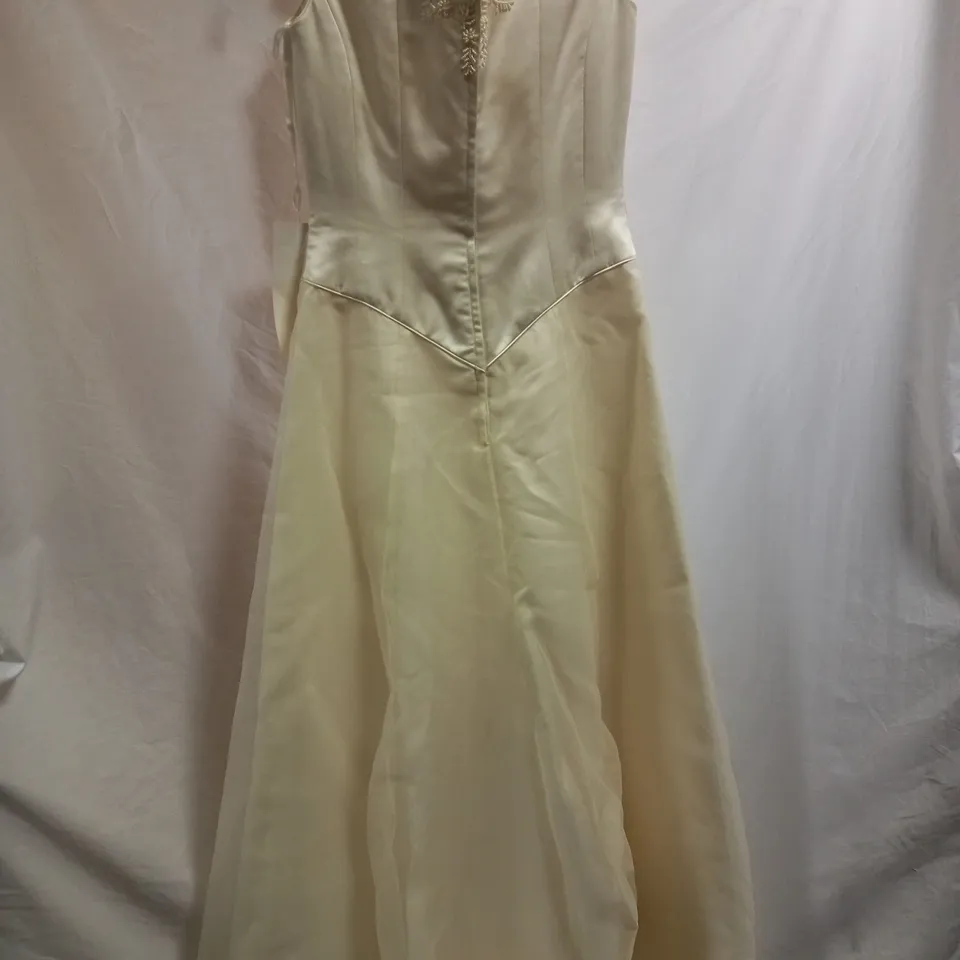 CARLA VENESSI BA20843 WEDDING DRESS, IVORY - SIZE 12
