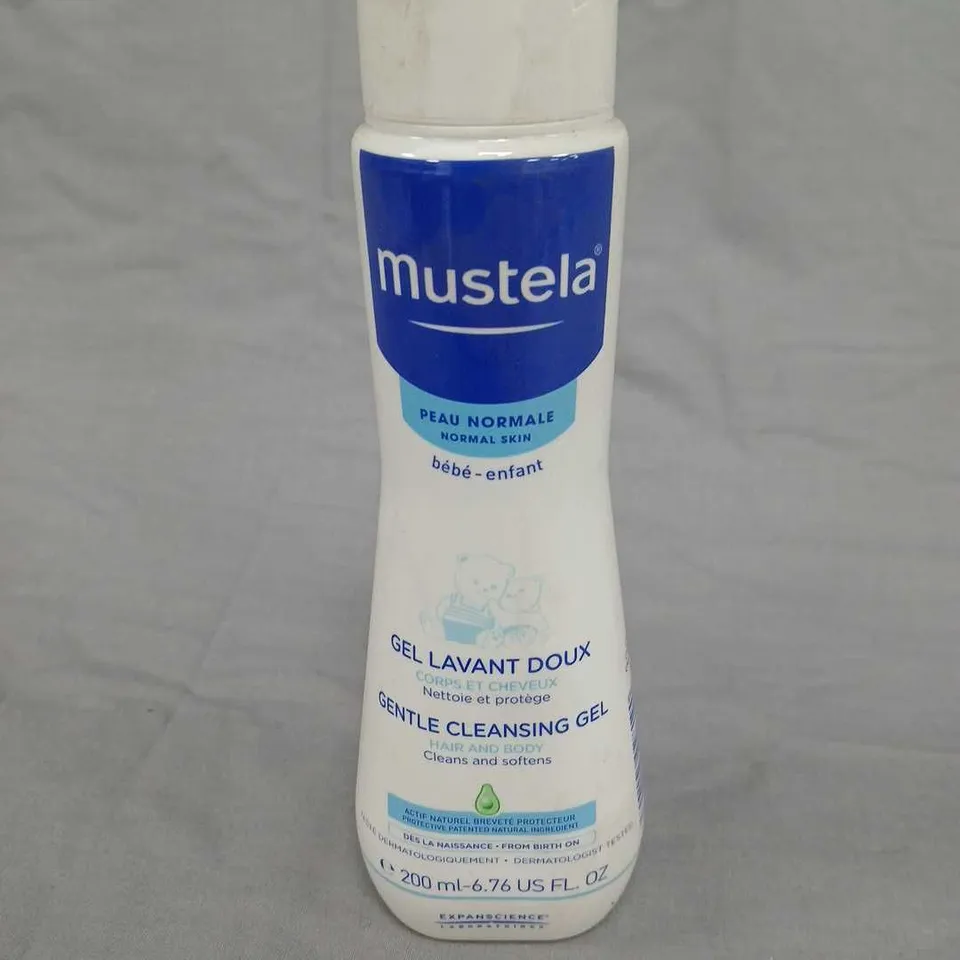 APPROXIMATELY 24 MUSTELA GENTLE CLEANSING GEL FOR BABY – 200 ML