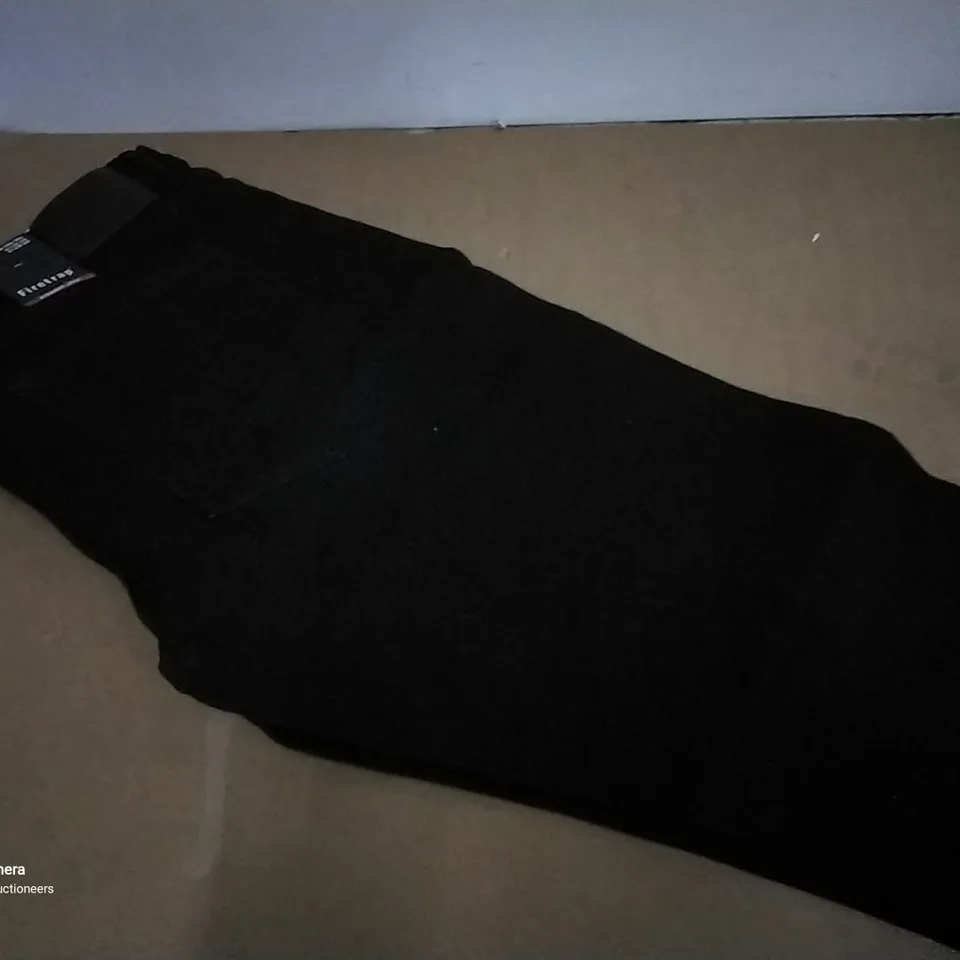 PAIR MANS FIRETRAP BLACK JEANS W38 L32