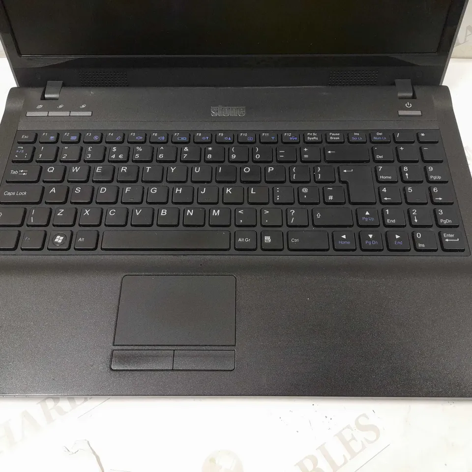 STONE W76C 500GB HD CORE I3-M370 2400MHZ 4GB RAM 15.6" NOTEBOOK COMPUTER
