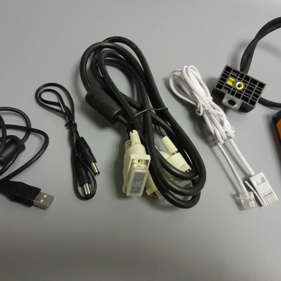 LOT OF 5 ASSORTED CABLES