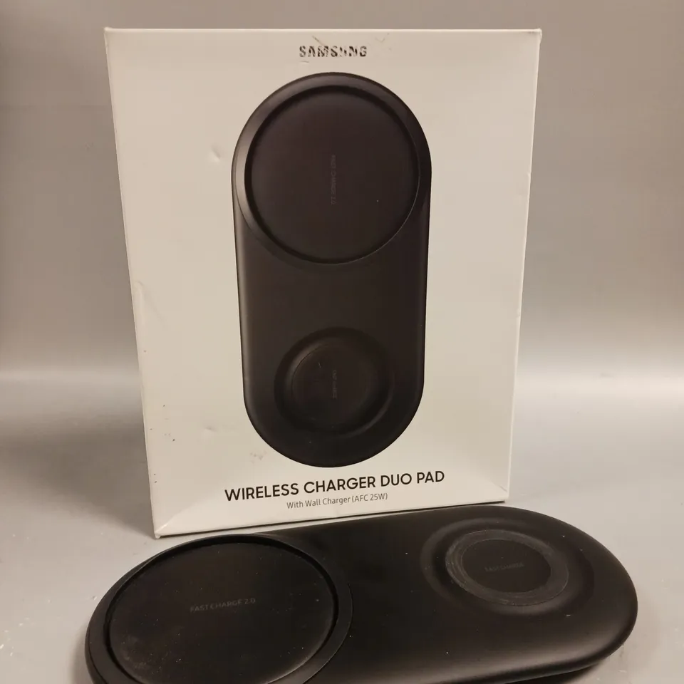 BOXED SAMSUNG WIRELESS 25W CHARGER DUO PAD 