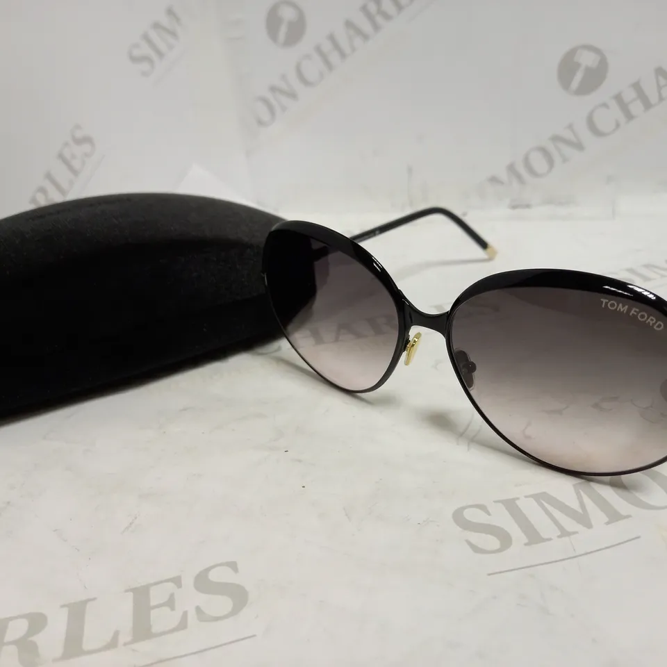 TOM FORD YVETTE ROUND SUNGLASSES RRP £305