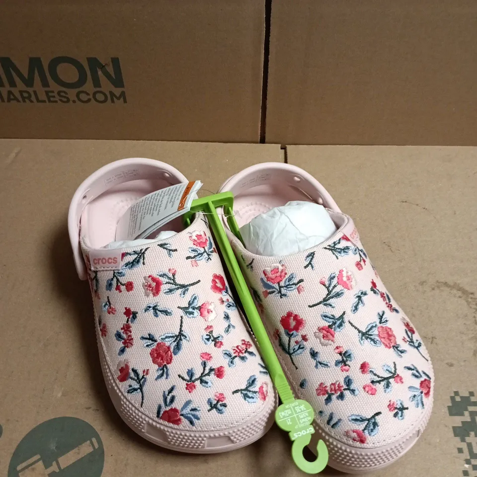 PAIR OF CROCS CLASSIC CRAFTED FLORAL CLOGS - 3