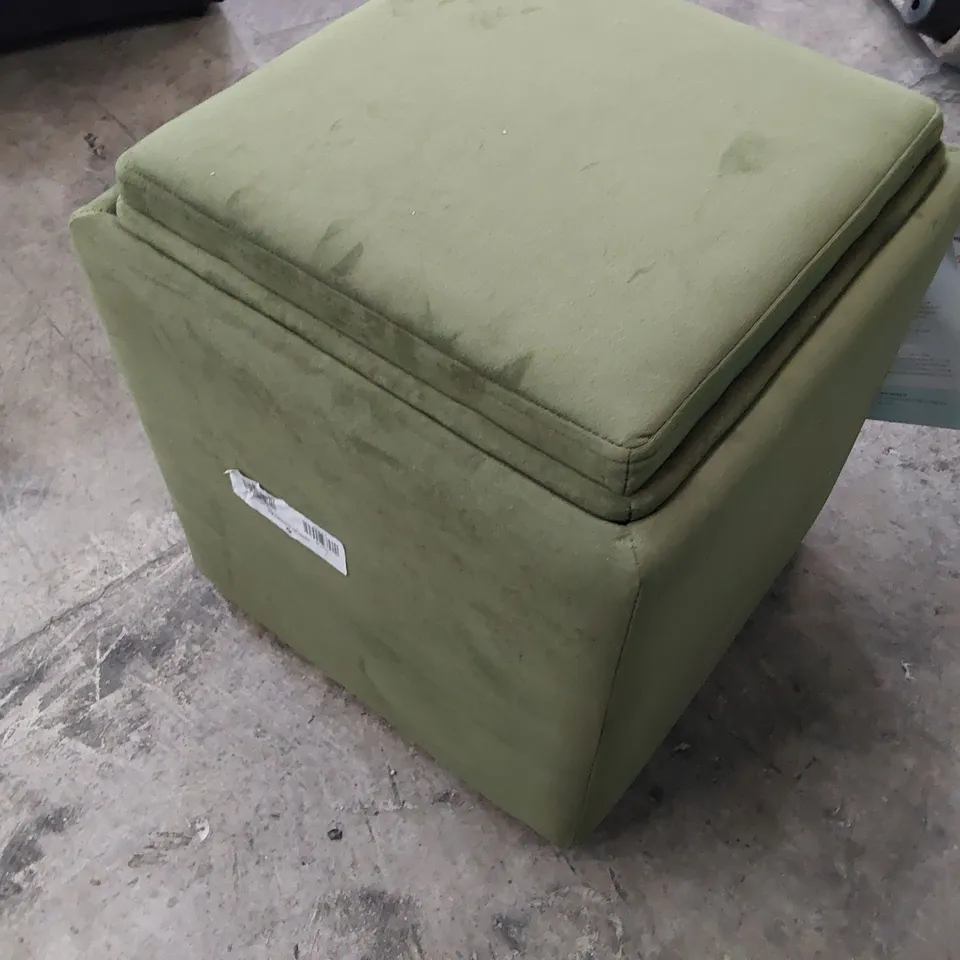 QUALITY BRITISH DESIGNER LOUNGE CO. CUBE STORAGE FOOTSTOOL WITH REVERSIBLE TRAY TOP GREEN PLUSH FABRIC 