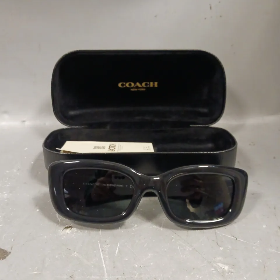 COACH HC8390U RECTANGLE SUNGLASSES 