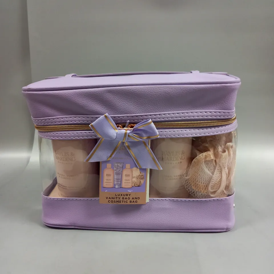 BAYLIS & HARDING LUXURY VANITY BAG AND COSMETIC BAG 