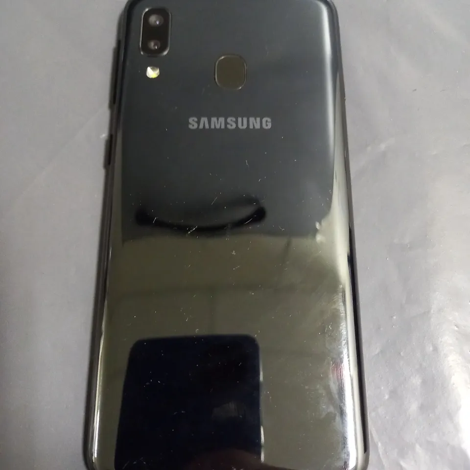 SAMSUNG GALAXY A20e