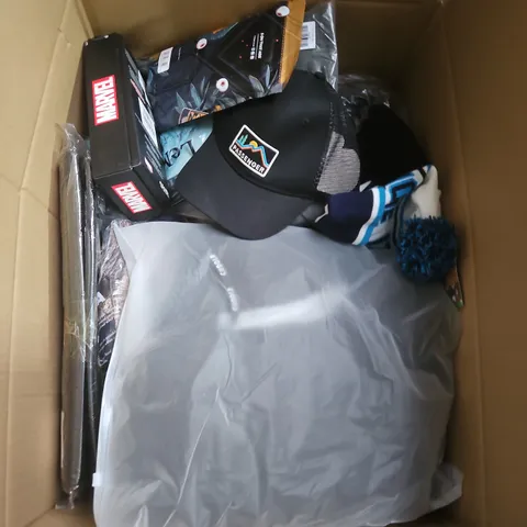 APPROXIMATELY 25 ASSORTED CLOTHING AND FASHION PRODUCTS IN VARIOUS STYLES AND SIZES - COLLECTION ONLY