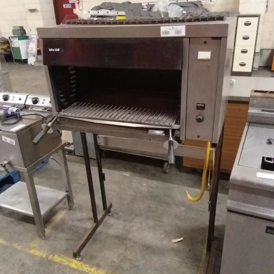 MOORWOOD VULCAN INFRAGRILL NATURAL GAS SALAMANDER GRILL ON STAND