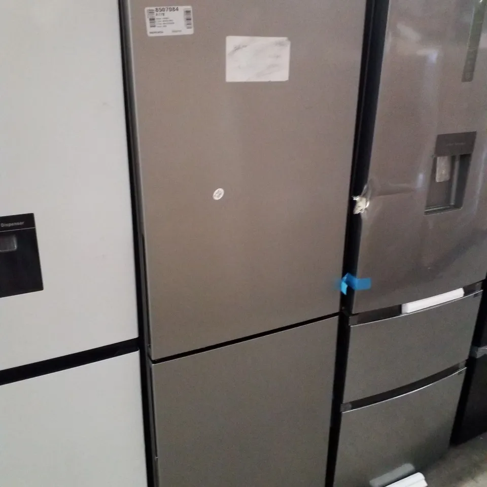 HOOVER FREESTANDING FRIDGE FREEZER SILVER - UNPROCESSED RAW RETURN