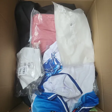 LARGE BOX OF APPROXIMATELY 20 ASSORTED CLOTHING ITEMS IN VARIOUS SIZES, STYLES AND COLOURS