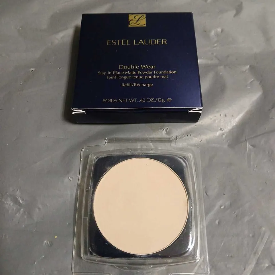 BOXED ESTEE LAUDER MATTE FOUNDATION REFILL IN 1C0 SHELL 12G