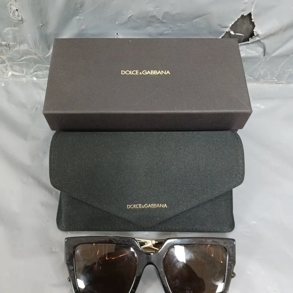 BOXED DOLCE AND GABBANA SUNGLASSES RRP £135