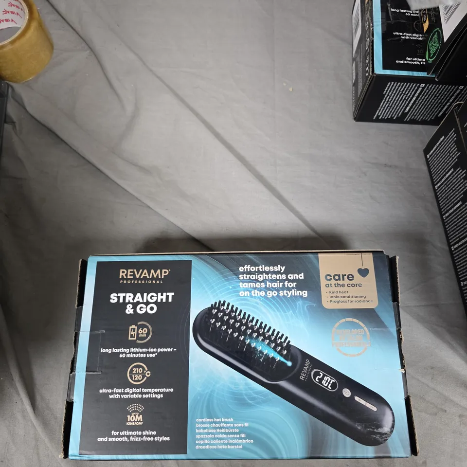 REVAMP STRAIGHT & GO HAIR BRUSH – CORDLESS, BOXED