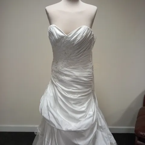 BERTETEX BRIDE WHITE & SILVER WEDDING DRESS - SIZE 8 