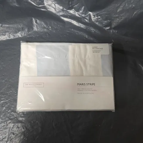 THE WHITE COMPANY MARIS STRIPE CLASSIC PILLOWCASE – SUPERKING 50 X 90 CM (WHITE/BLUE)