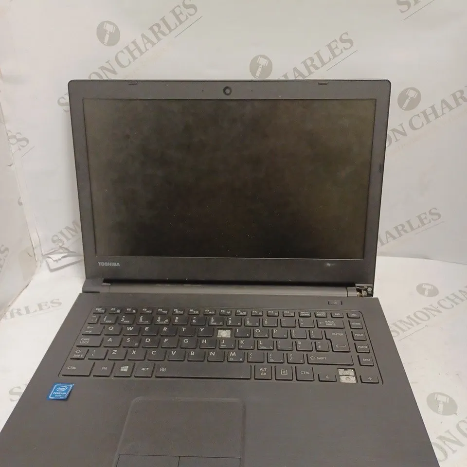 TOSHIBA SATELLITE PRO R40 LAPTOP