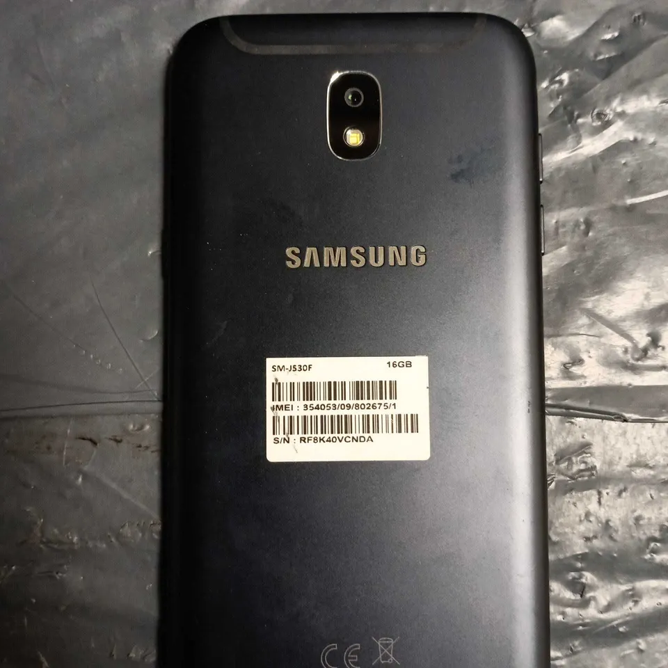 SAMSUNG GALAXY J5 IN NAVY