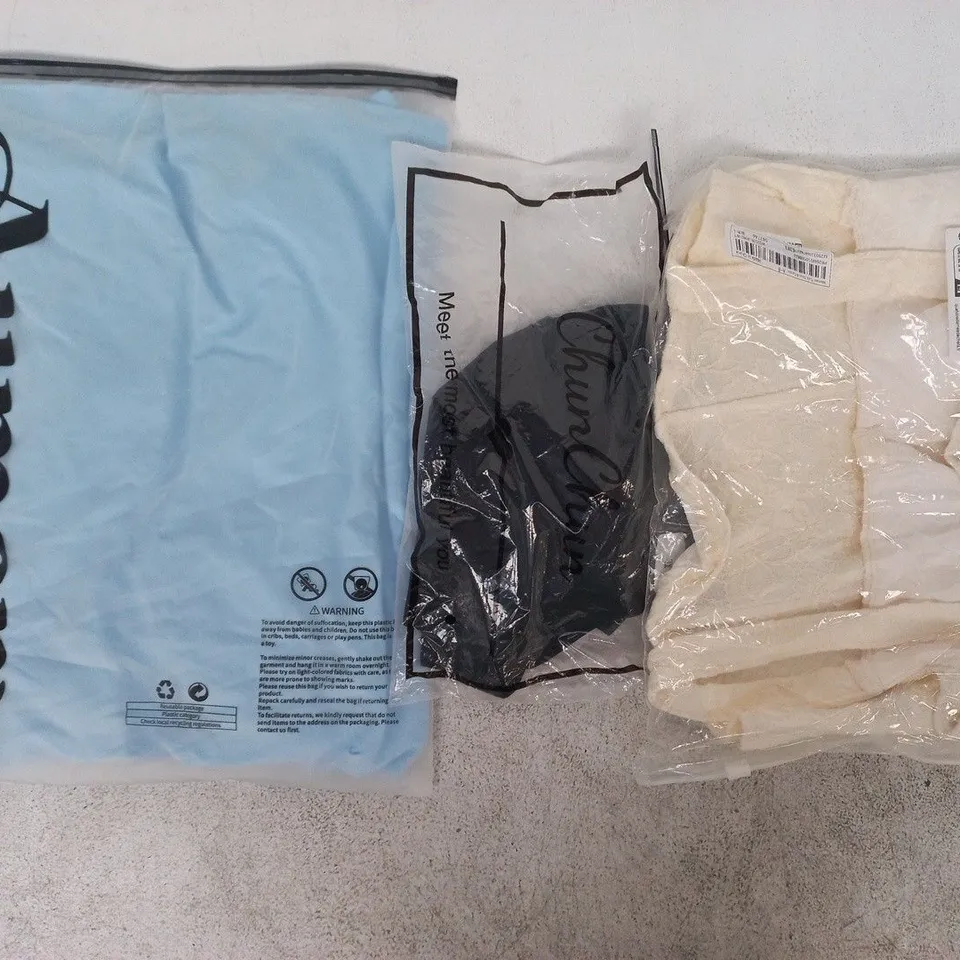 APPROXIMATELY 20 ASSORTED CLOTHING AND FASHION PRODUCTS IN VARIOUS STYLES AND SIZES - COLLECTION ONLY